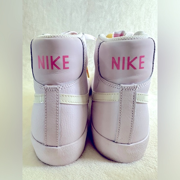 Nike Blazer Mid - Picture 3 of 6